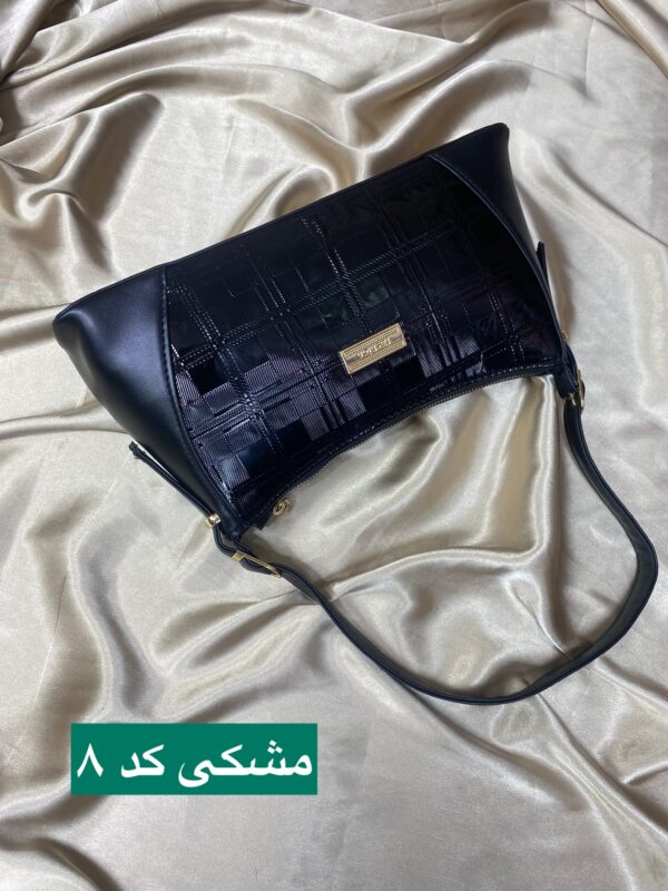 photo-output زنانه قایقی چرمی