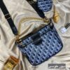 دوشی سه کیف مارک
