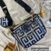 دوشی سه کیف مارک
