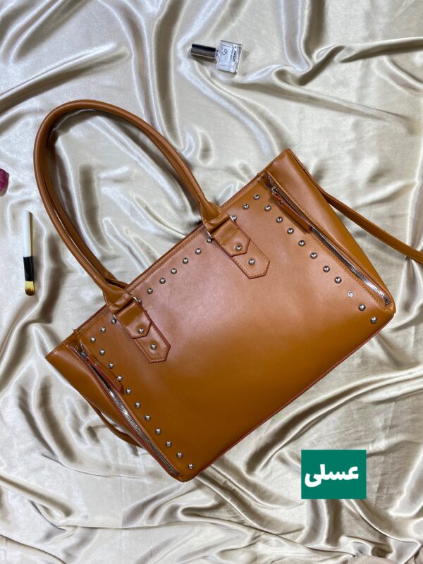 photo-output_2 زنانه بزرگ جلو پرچی