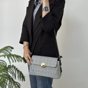 IMG_9250 زنانه قفل طلایی هاوانا