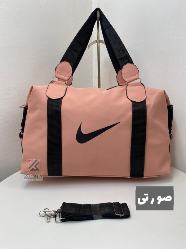 photo-output ساک زنانه و دخترانه اسپرت (نایک)