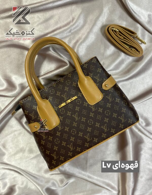 photo-output_3 دوشی و دستی الیزابت